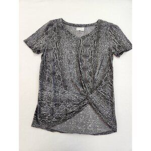 Maurices 24/7 Top Women Small Snakeskin Pattern Twisted Hem Vneck Edgy Goth